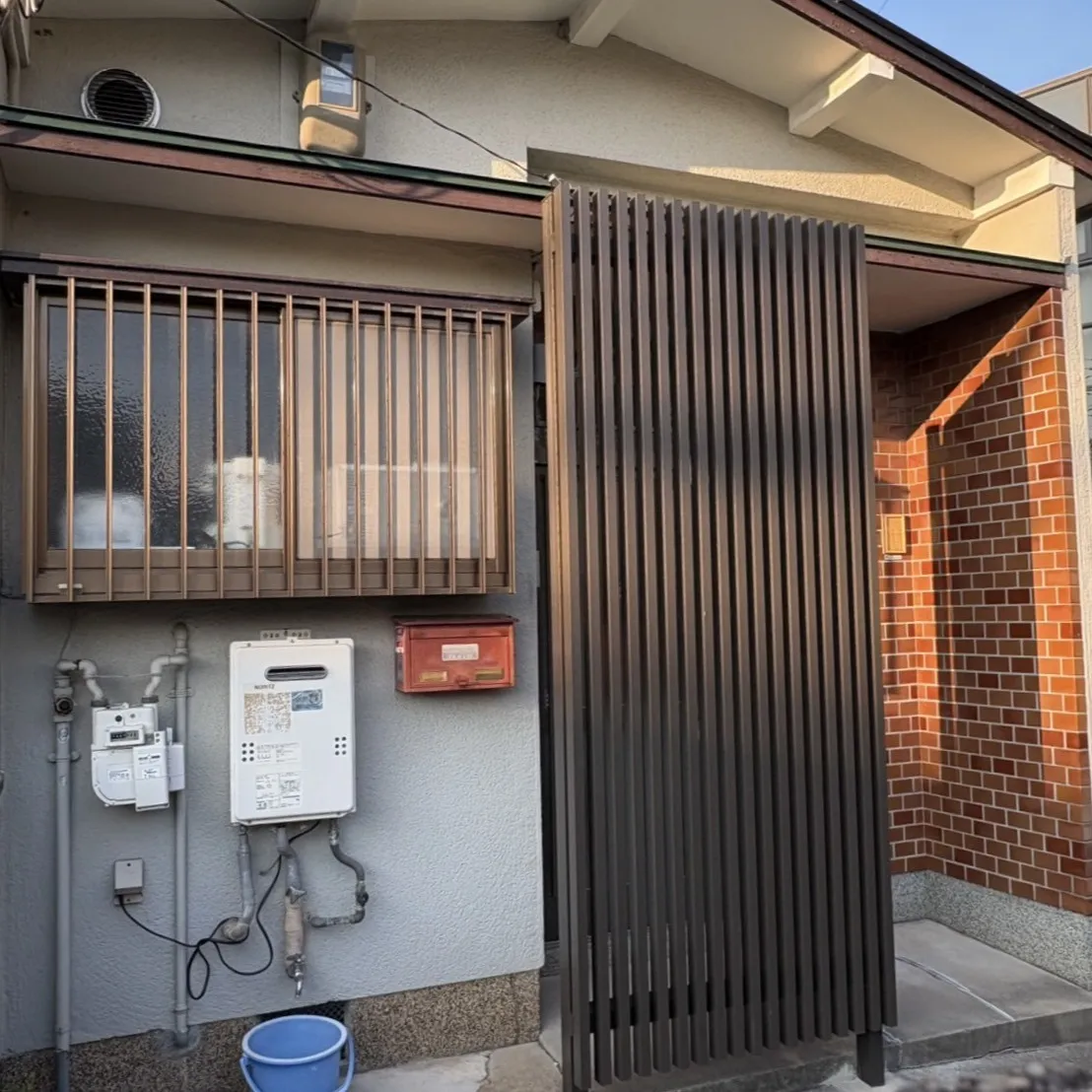 この度、京都市右京区でスクリーンフェンス工事を担当させていた...