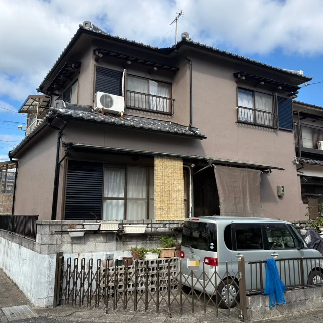 外装の改修工事を無事に完了いたしました。