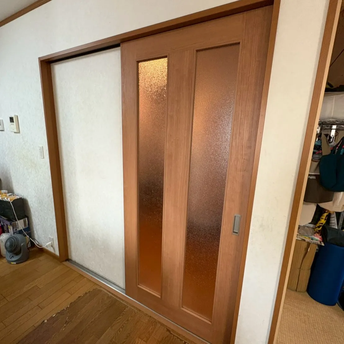 室内引戸の交換をいたしました。