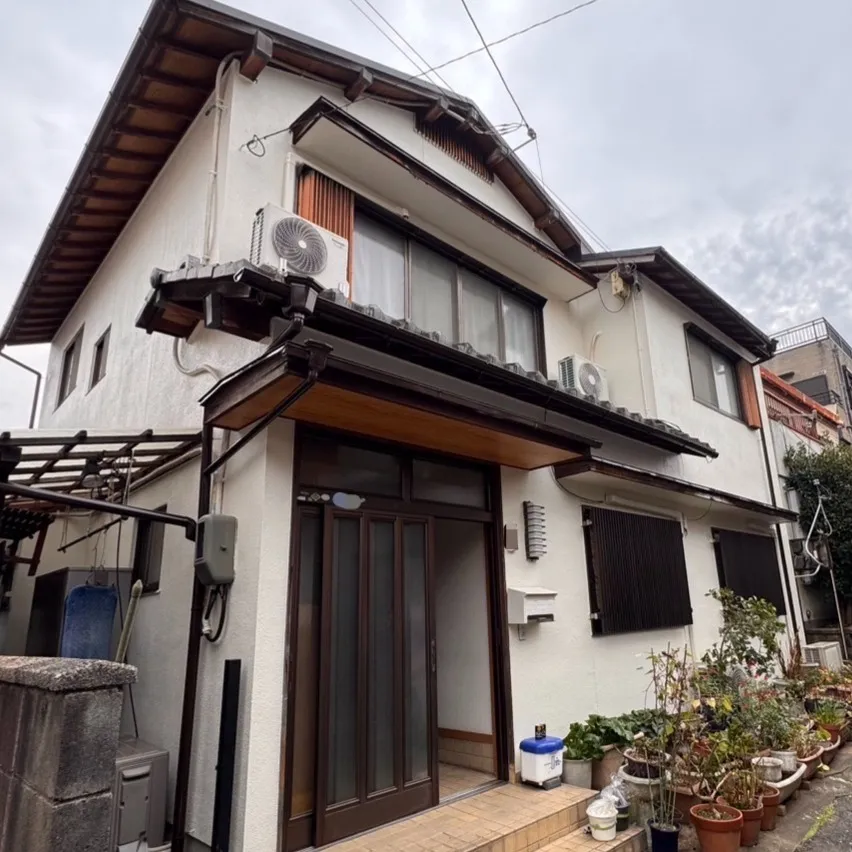 外壁塗装工事が無事に完了しました。