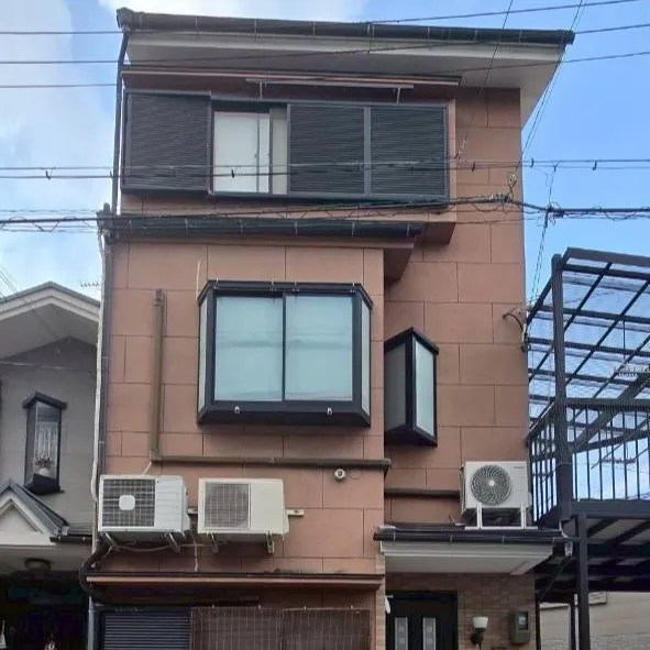 外壁塗装工事が無事完了しました。