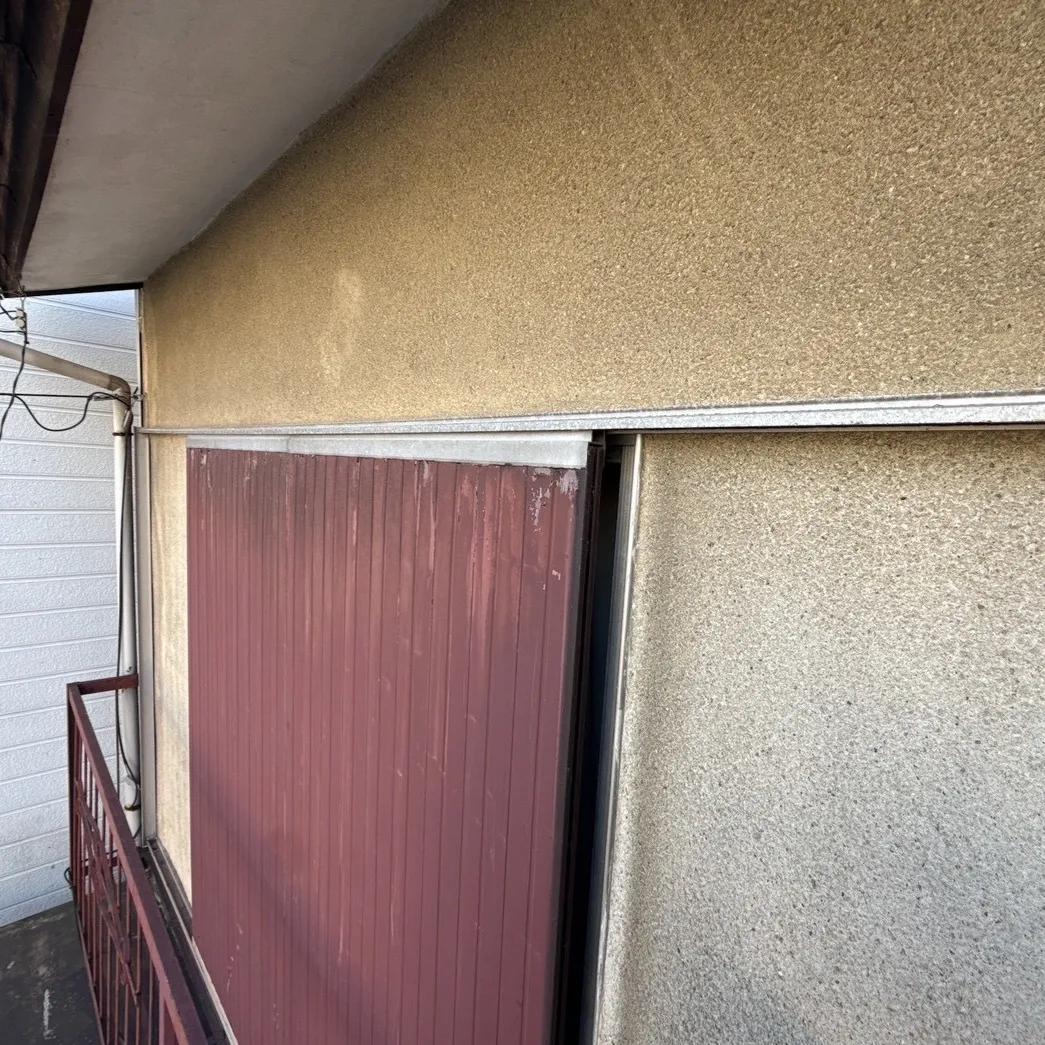 外壁塗装工事が無事に完了しました。