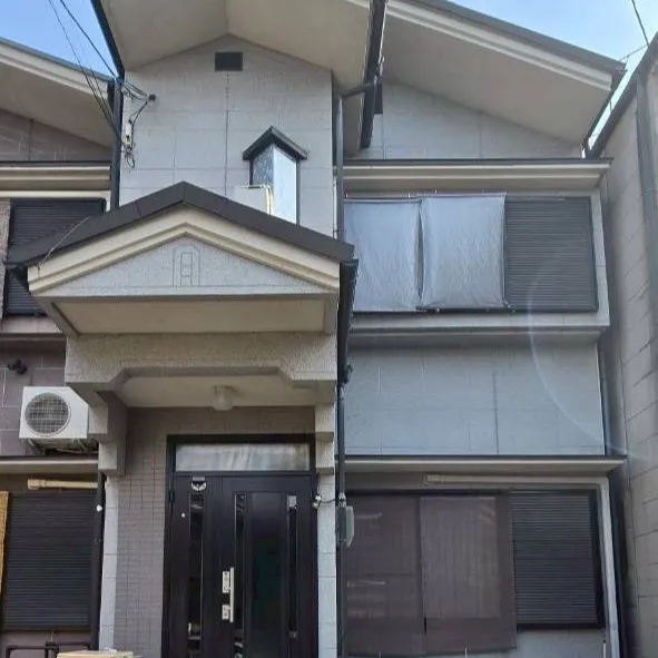 外壁塗装工事を行わせていただきました。