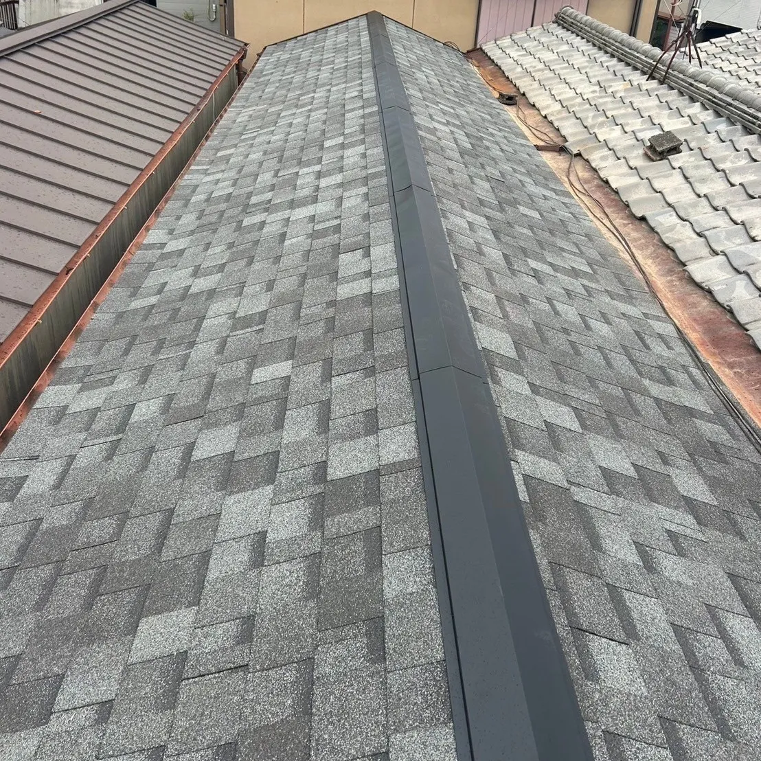 大屋根の葺き替え工事を担当させていただきました。