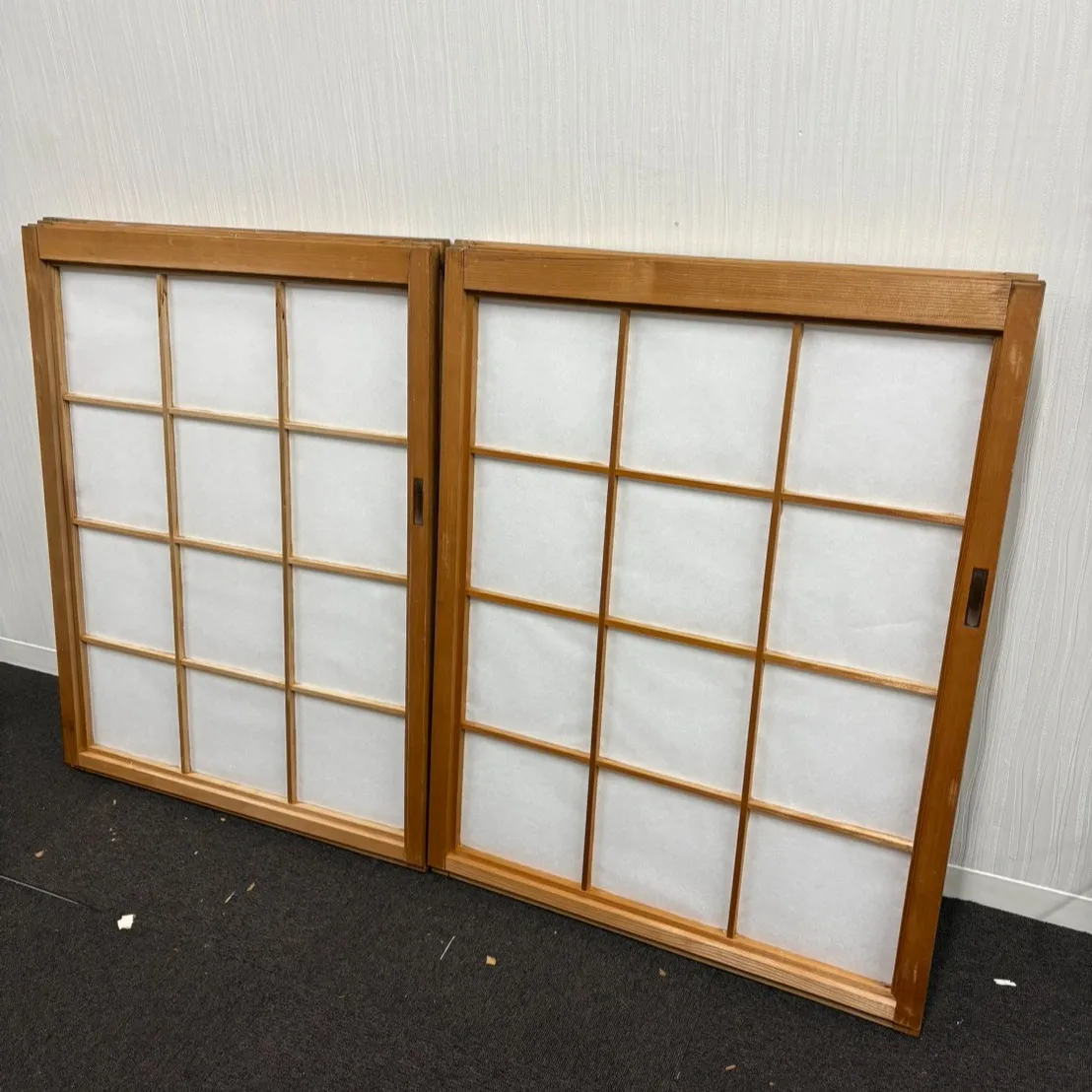 4枚建具の障子の張替を承りました。