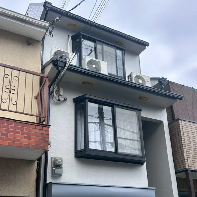 外壁塗装の工事を無事に完了しました！今回は、関西ペイントのア...